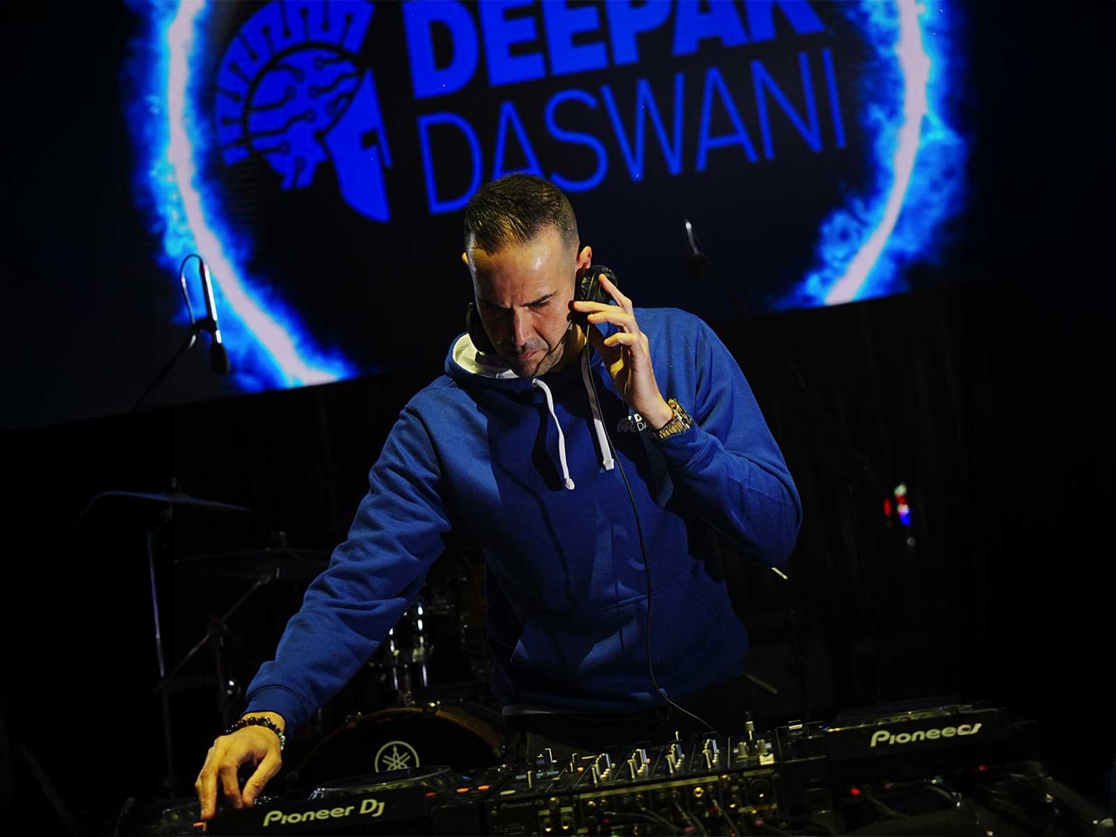 Main Stage Carnaval 2025 - Deepak Daswani